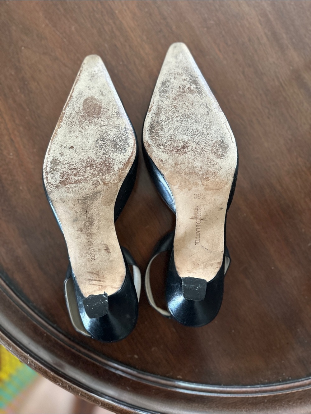 Manolo Blahnik Carolyne Black Leather Slingback Pumps with Kitten Heel - Picture 4 of 6